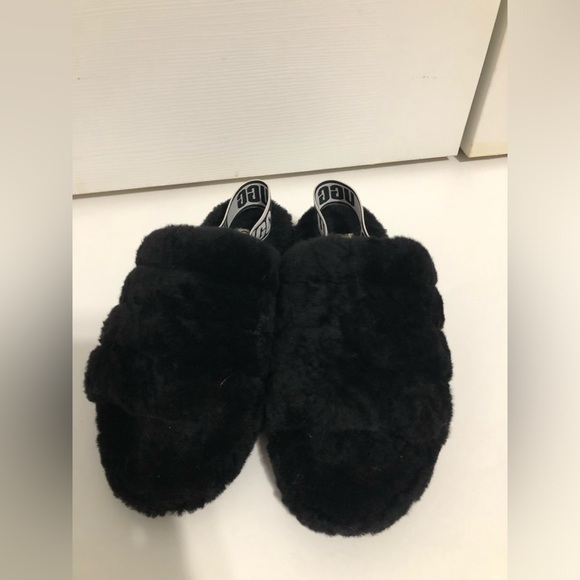 Women’s Black Ugg Slippers open toe with Logo straps size 8 loungewear fuzzy - Picture 2 of 14